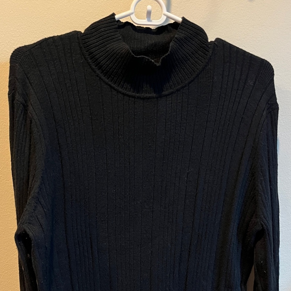 Mossimo Supply Co. Black Ribbed Turtleneck Sweater